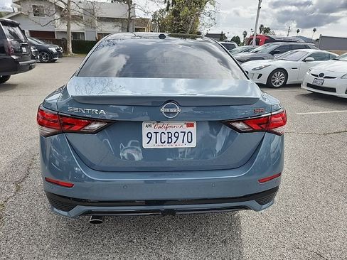 Used 2025 Nissan Sentra SR image 3