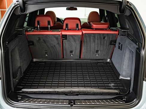 Used 2024 BMW X3 M40i w/ Premium Package image 19