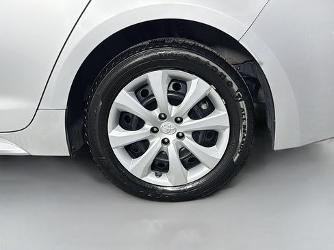 Used 2024 Toyota Corolla LE FWD image 28