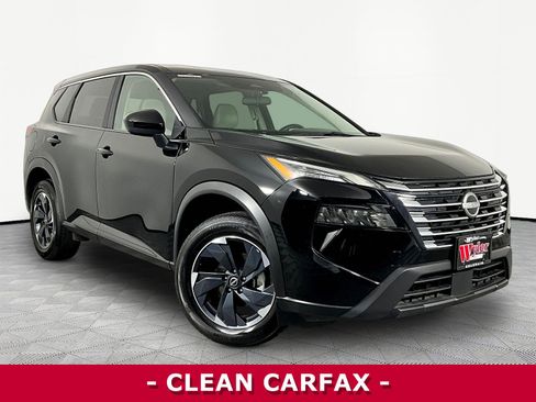 Certified 2025 Nissan Rogue SV AWD/4WD image 3
