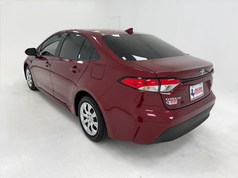 Used 2026 Toyota Corolla LE FWD image 38