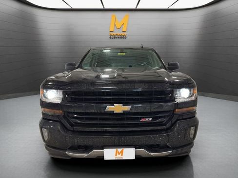 Used 2018 Chevrolet Silverado 1500 LT w/ All Star Edition image 3