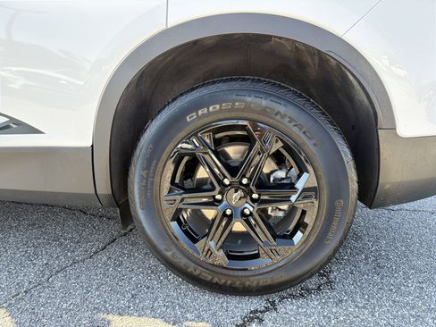 Used 2024 Chevrolet Blazer LT w/ Convenience Package image 32