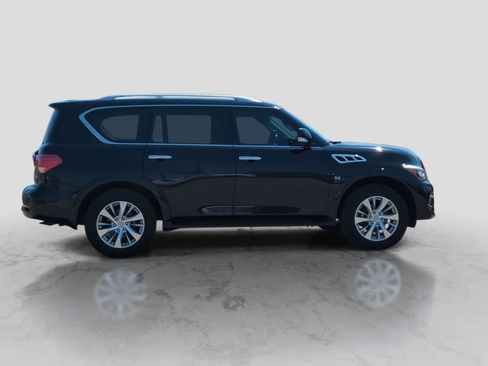 Used 2016 INFINITI QX80 4WD w/ Driver's Assistance Package image 9