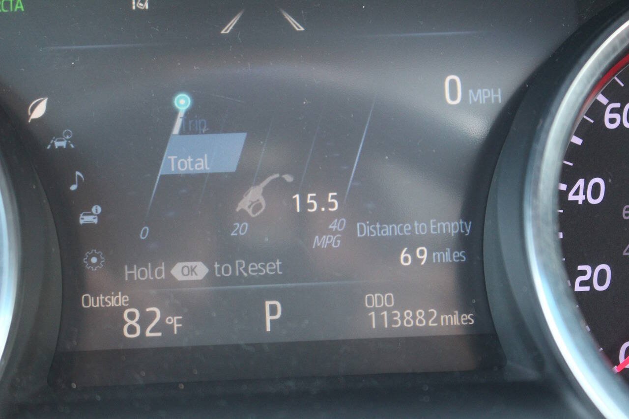 Used 2018 Toyota Camry XSE w/ Driver Assist Package FWD image 11