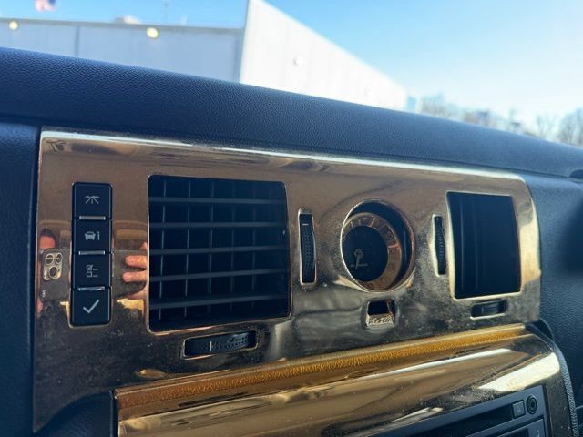 Used 2009 HUMMER H2 Luxury AWD/4WD image 26