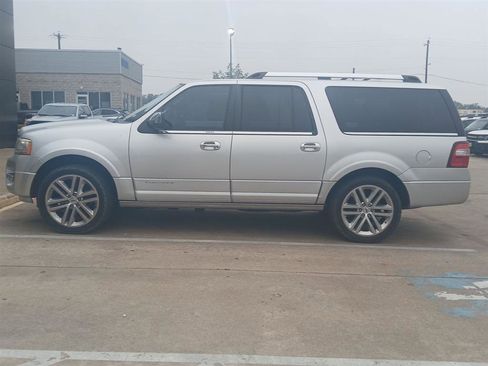 Used 2017 Ford Expedition EL Platinum AWD/4WD image 4