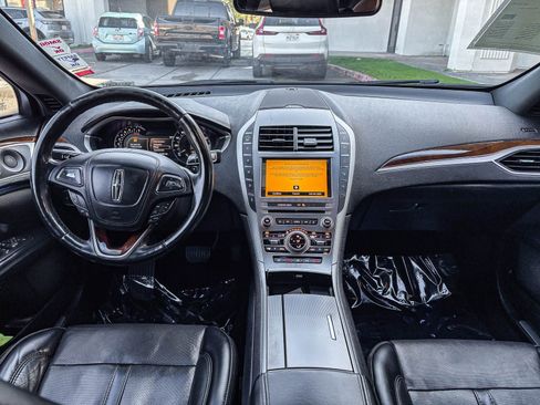 Used 2019 Lincoln MKZ Reserve FWD image 15