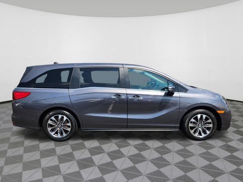Certified 2023 Honda Odyssey EX-L image 6