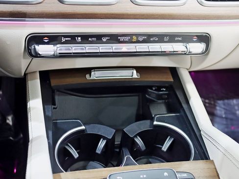 Used 2022 Mercedes-Benz GLE 350 4MATIC image 29