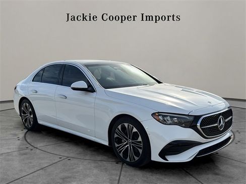 Certified 2024 Mercedes-Benz E 350 4MATIC Sedan image 7