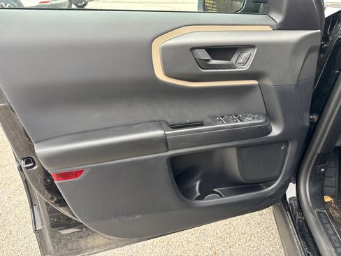 Used 2025 Ford Bronco Sport Big Bend image 9