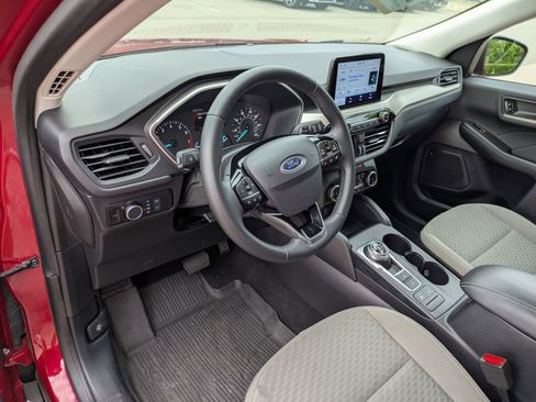 Certified 2022 Ford Escape SE w/ Convenience Package FWD image 14