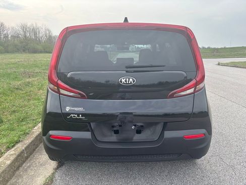 Used 2020 Kia Soul LX image 22
