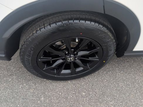 Used 2023 Honda CR-V Sport image 9