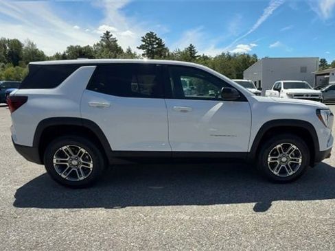 New 2026 GMC Terrain Elevation w/ LPO, Floor Liner Package image 9