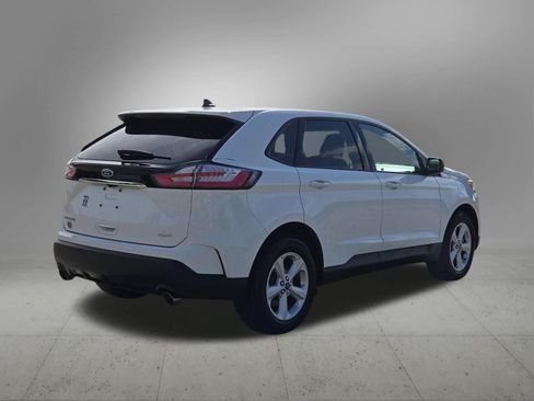 Used 2020 Ford Edge SE FWD image 6