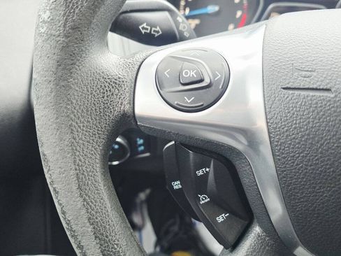 Used 2014 Ford Focus SE w/ SE Winter Package FWD image 23
