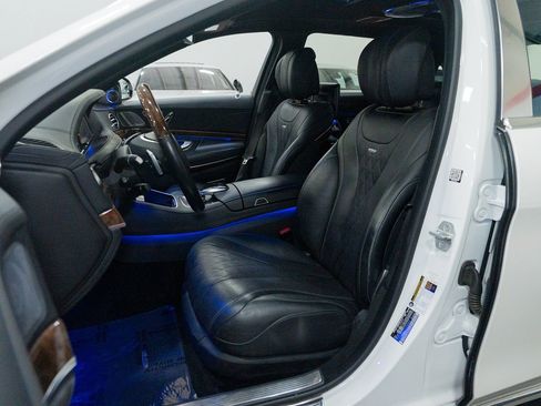 Used 2016 Mercedes-Benz Maybach S 600 image 23