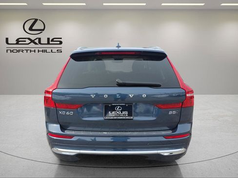 Used 2022 Volvo XC60 B5 Inscription w/ Advanced Package image 6