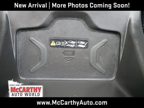 Used 2021 Chevrolet Colorado Z71 w/ Safety Package AWD/4WD image 24