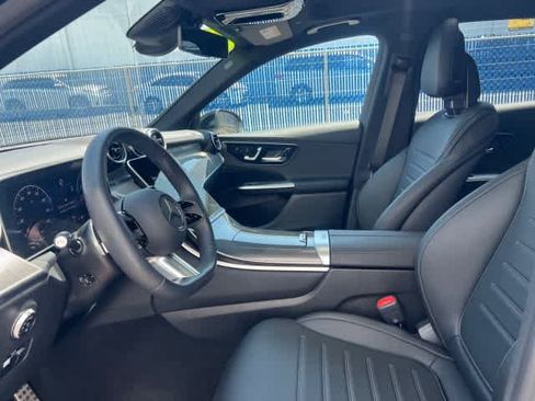 Used 2026 Mercedes-Benz GLC 300 image 18