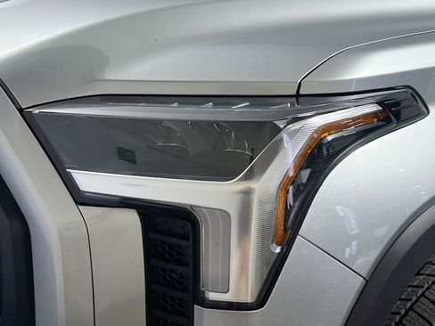 New 2026 Toyota Tundra Limited image 11