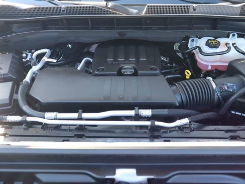 Used 2025 GMC Sierra 1500 Pro w/ Pro Value Package image 28