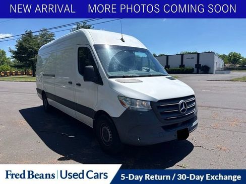 Used 2022 Mercedes-Benz Sprinter 2500 image 1
