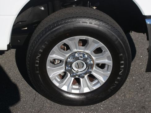 Used 2022 Ford F250 XLT image 37