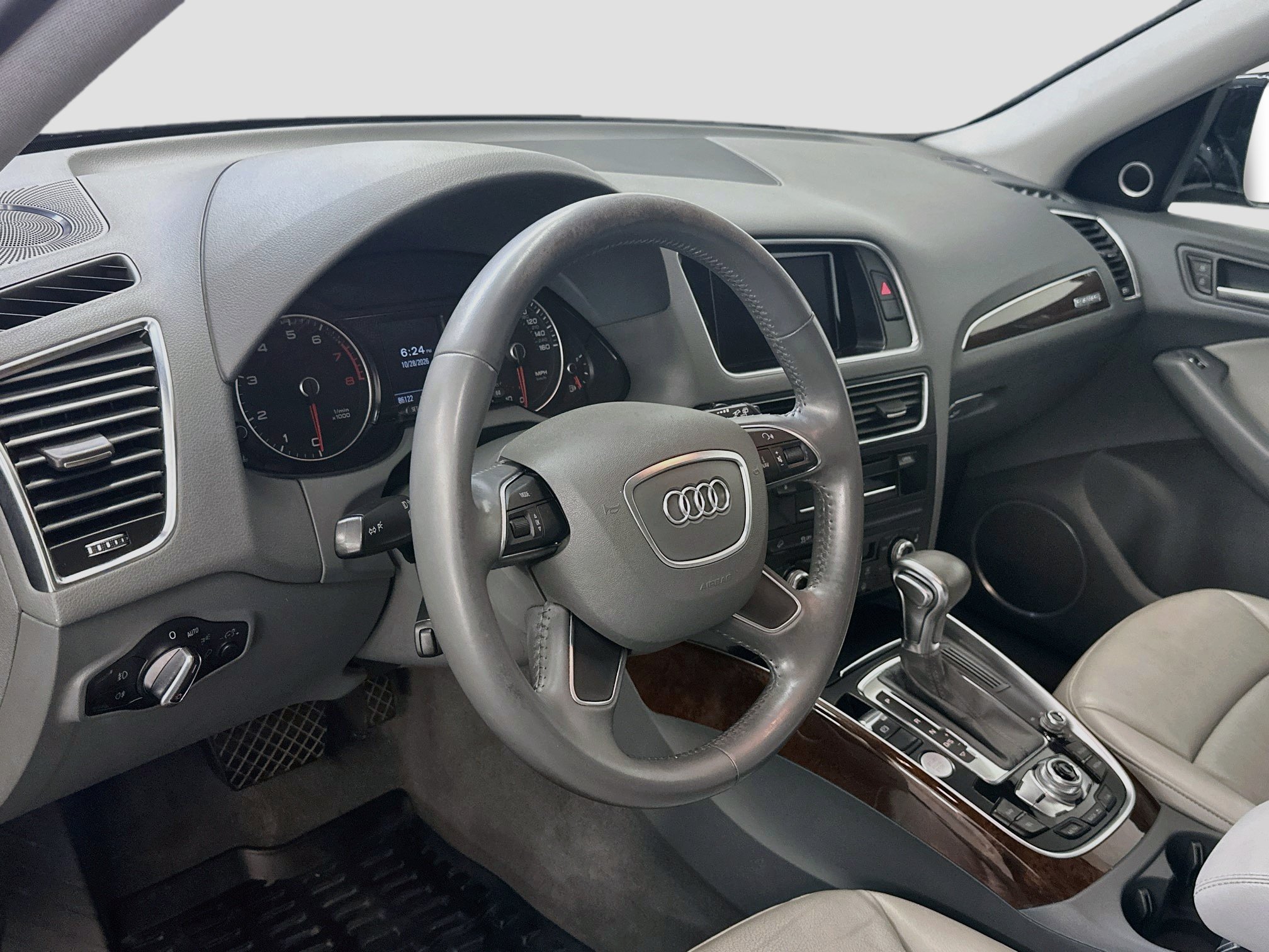 Used 2015 Audi Q5 2.0T Premium Plus AWD/4WD image 18