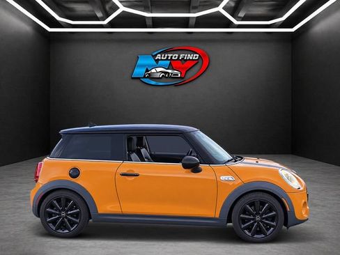 Used 2014 MINI Cooper S FWD image 8