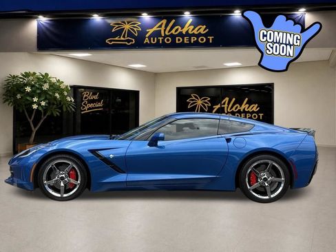 Used 2014 Chevrolet Corvette Stingray Coupe w/ 2LT Preferred Equipment Group RWD image 2