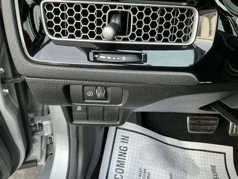 Used 2025 Honda Civic Sport image 21