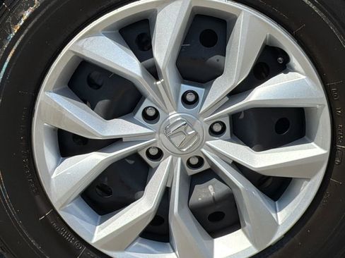 Certified 2025 Honda CR-V LX image 7
