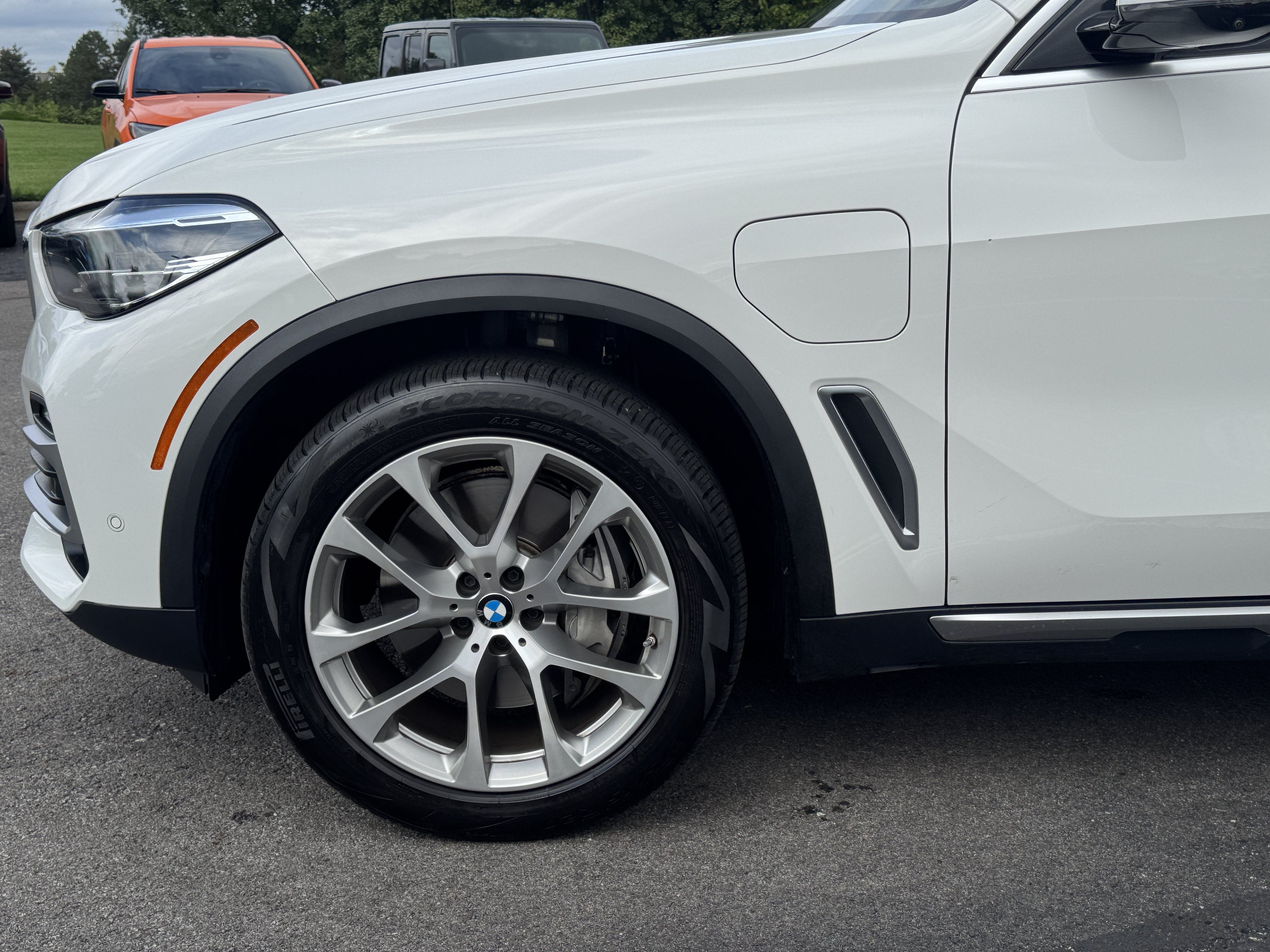 Used 2021 BMW X5 xDrive45e w/ Premium Package 3 AWD/4WD image 37