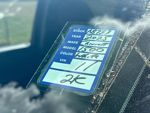 Used 2025 Chevrolet Silverado 1500 RST image 26