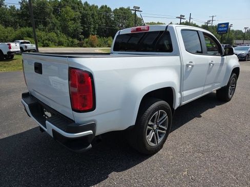 Used 2022 Chevrolet Colorado W/T w/ Custom Special Edition AWD/4WD image 22
