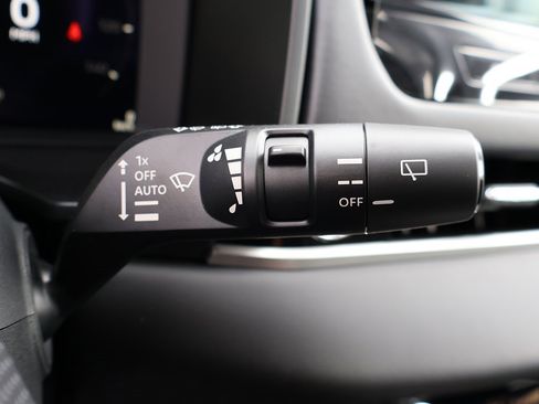 New 2026 Mitsubishi Outlander SEL image 46