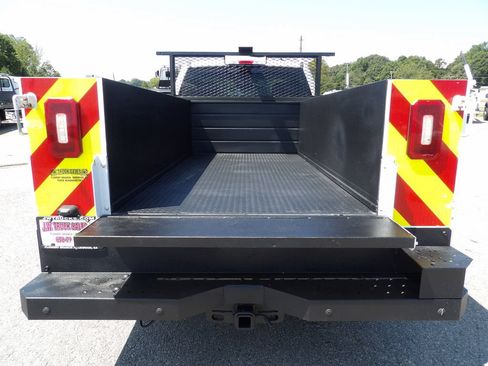 Used 2018 Ford F250 XL w/ Power Equipment Group RWD image 42
