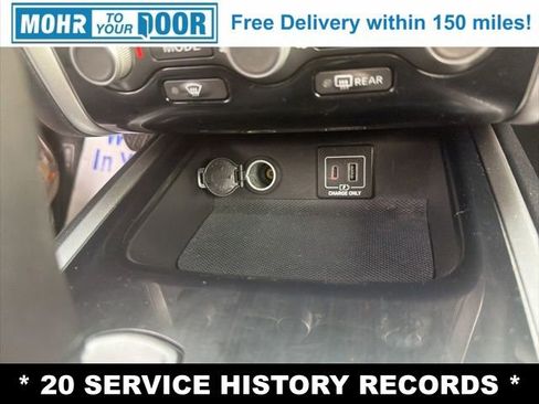 Used 2020 Nissan Pathfinder S image 22