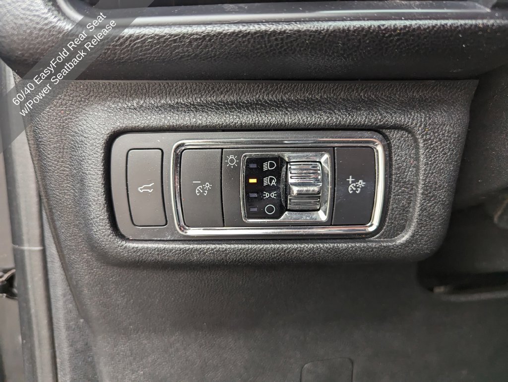 Used 2020 Lincoln Corsair AWD w/ Premium Package image 16