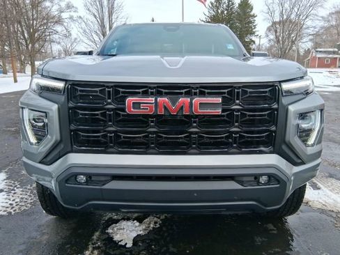 Used 2023 GMC Canyon Elevation w/ Convenience Package image 2