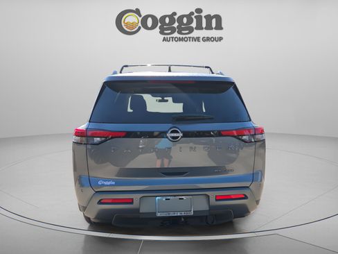 New 2026 Nissan Pathfinder SL w/ SL Premium Package image 4
