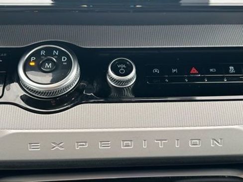 Used 2025 Ford Expedition Max Active image 20