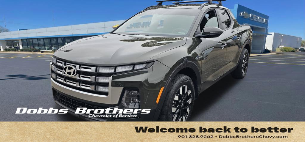 Used 2025 Hyundai Santa Cruz SEL FWD image 2