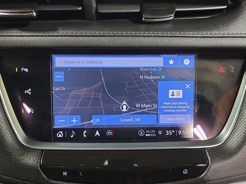 Used 2023 Cadillac XT5 Premium Luxury w/ Technology Package AWD/4WD image 27