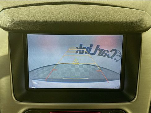 Used 2015 GMC Yukon SLT w/ Open Road Package image 17