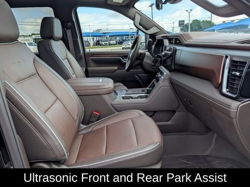 Used 2026 GMC Sierra 3500 Denali w/ Denali Reserve Package AWD/4WD image 39