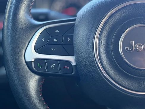 Used 2020 Jeep Renegade Trailhawk w/ Cold Weather Group image 20